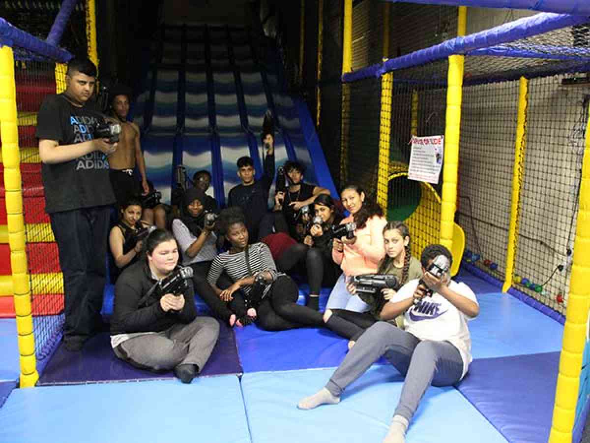 JR Zone picture gallery - Class photo